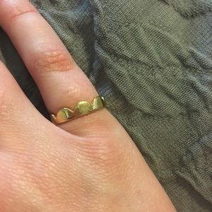 Kate Spade gold scallop ring